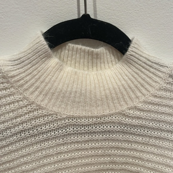 Mayoral sweater size 14 youth white - Picture 2 of 5